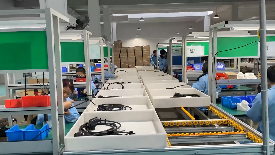 Chengdu Sixpence Technology Co.,Ltd. linha de produção do fabricante